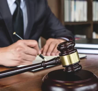 O Seguro Garantia Judicial pode substituir o depósito em juízo e proteger sua liquidez