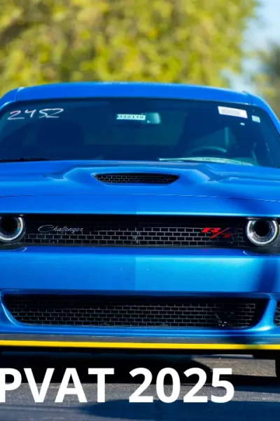 Carro na estrada simbolizando o seguro DPVAT