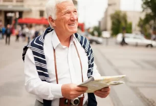 Seguro viagem para idosos acima de 80 anos garantindo segurança e tranquilidade durante viagens internacionais